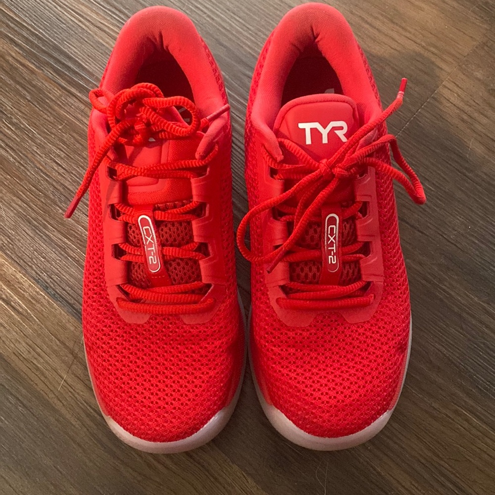 Tyr CXT-2 shoes